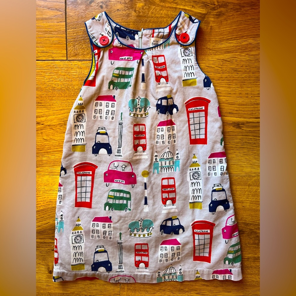 Mini Boden corduroy jumper dress London Scene Girls 7/8 Excellent used condition